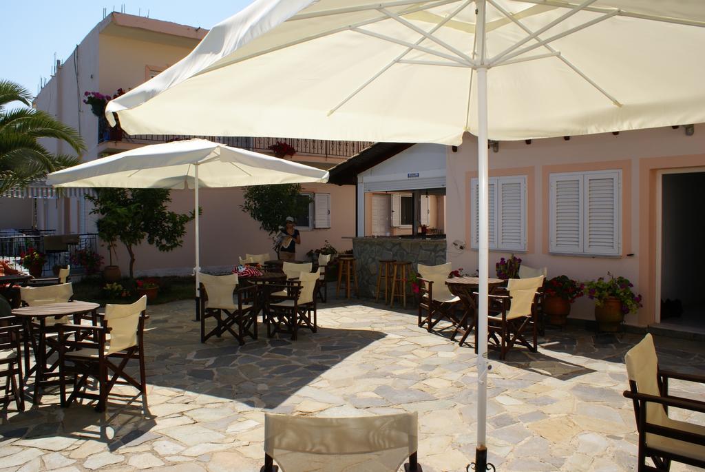 Andrianna Apartments Ammoudia Luaran gambar